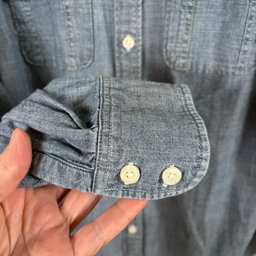 J. Crew Perfect Shirt Women's XS Blue Chambray Denim Cotton Button Down Utility
